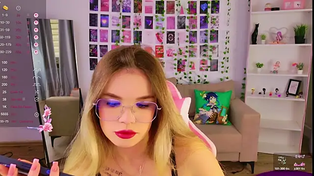 KellyHayden online show from February 17, 2026, 12:35 pm