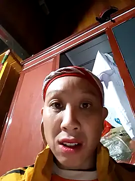 Snapshot of vtmbae chatting on November 14, 2025, 12:36 am vtmbae online show from November 14, 2025, 12:36 am