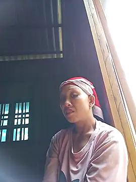 Snapshot of vtmbae chatting on October 4, 2025, 1:40 am vtmbae online show from October 4, 2025, 1:40 am