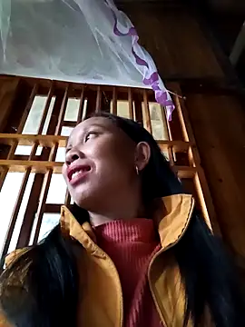 Snapshot of vtmbae chatting on November 7, 2025, 1:32 am vtmbae online show from November 7, 2025, 1:32 am