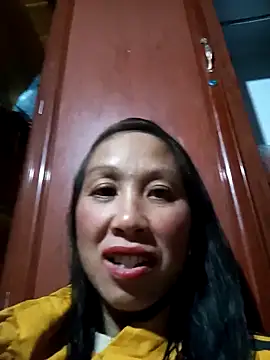 Snapshot of vtmbae chatting on November 11, 2025, 12:44 pm vtmbae online show from November 11, 2025, 12:44 pm