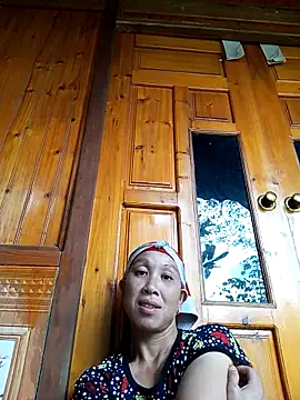 Snapshot of vtmbae chatting on September 24, 2025, 3:35 am vtmbae online show from September 24, 2025, 3:35 am