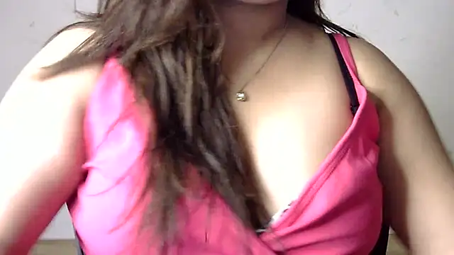Snapshot of Aaliya02 chatting on July 18, 2026, 10:13 am Aaliya02 online show from July 18, 2026, 10:13 am