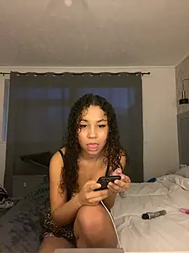 OliviaAshhh online show from April 13, 2026, 7:40 pm