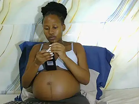 l4 love online show from October 8, 2025, 7:03 pm