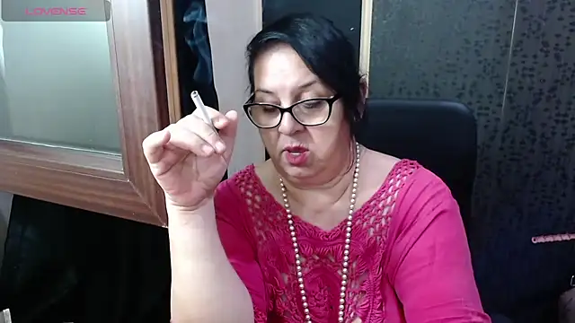 Snapshot of MissSanjanne chatting on July 23, 2026, 1:58 am MissSanjanne online show from July 23, 2026, 1:58 am