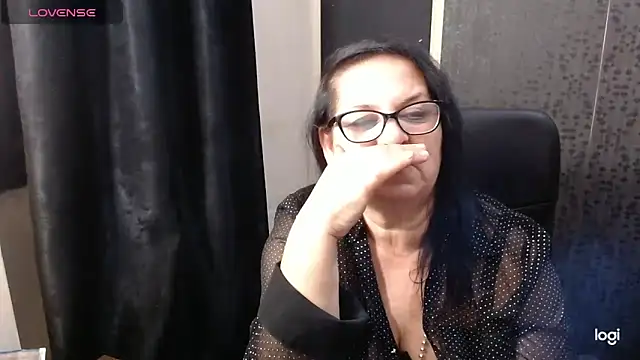 MissSanjanne online show from November 5, 2025, 9:07 pm