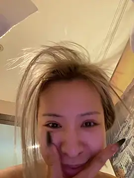 miumiu-66 online show from January 18, 2026, 2:48 am