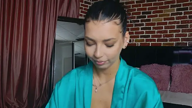 MeganSin  online show from October 1, 2025, 5:12 am