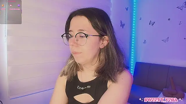 Snapshot of sweettvera chatting on February 24, 2026, 1:01 pm sweettvera online show from February 24, 2026, 1:01 pm