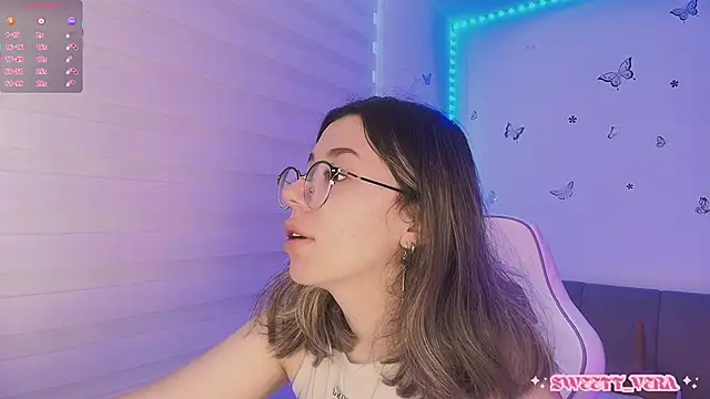 Snapshot of sweettvera chatting on March 3, 2026, 12:45 pm sweettvera online show from March 3, 2026, 12:45 pm