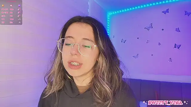 sweettvera online show from March 12, 2026, 12:53 pm