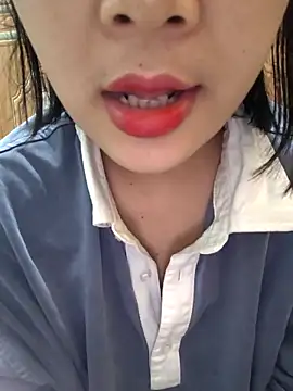 Linda-pusy online show from April 10, 2026, 5:58 am