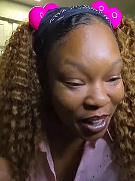 tokyobelle online show from April 11, 2026, 5:38 pm