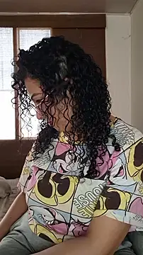 LondonHilton online show from February 18, 2026, 6:15 pm