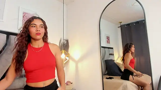 Snapshot of Lia_Roseh chatting on May 30, 2026, 8:25 pm Lia Roseh online show from May 30, 2026, 8:25 pm