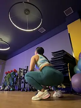 Anavalle online show from October 10, 2025, 6:31 pm