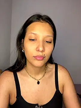 IsabellaJoness  online show from November 27, 2025, 8:09 pm