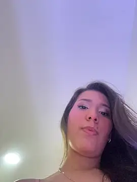 IsabellaJoness  online show from March 16, 2026, 8:11 pm