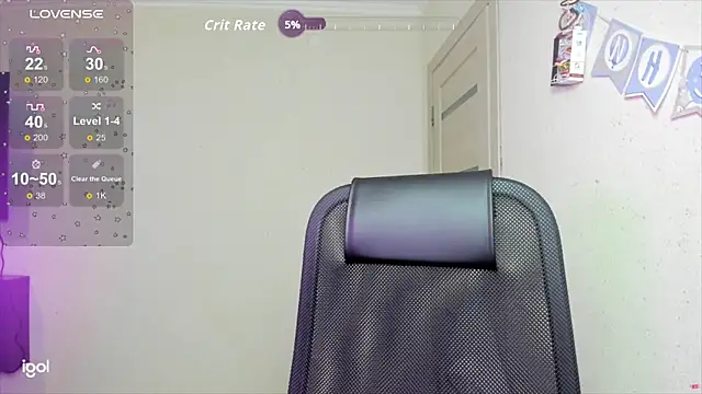 crystallldoll online show from November 17, 2025, 6:56 pm