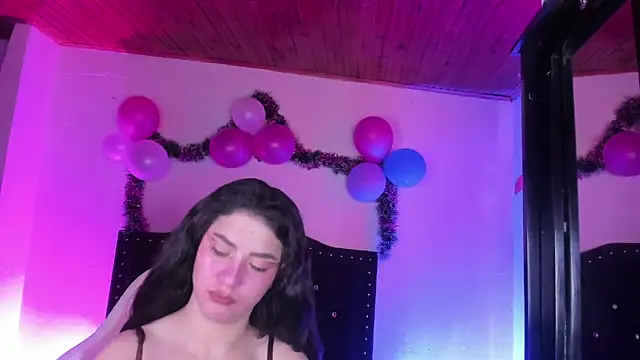 kitty  chs online show from February 2, 2026, 12:59 pm