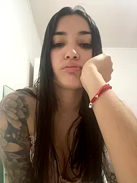 KarenG2025 online show from October 10, 2025, 3:40 am