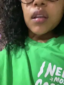 miiabrown18 online show from January 18, 2026, 11:52 pm