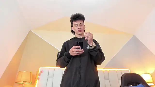 iammariano online show from September 26, 2025, 3:13 am