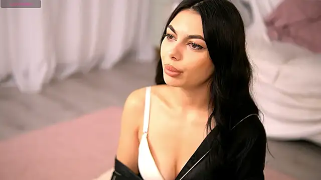 SierraVyx online show from October 4, 2025, 4:36 am