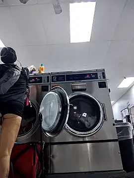 blondebarbiebae online show from November 16, 2025, 9:14 am