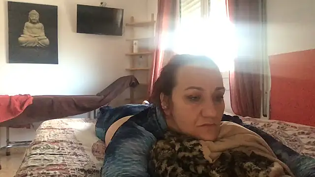 paula19800 online show from November 26, 2025, 9:09 am