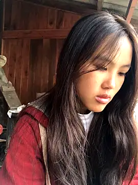 Mai lovely online show from November 13, 2025, 2:15 am