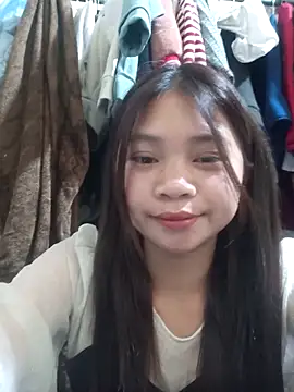 Mayy1 online show from March 1, 2026, 10:04 am