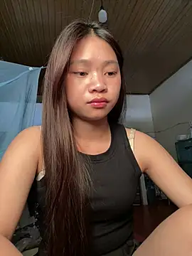 Mayy1 online show from April 12, 2026, 2:26 am