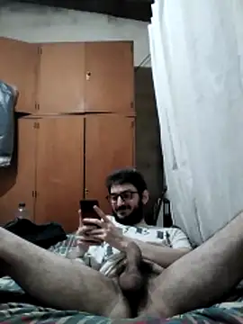 Snapshot of Fefede97_ chatting on November 28, 2025, 1:44 pm Fefede97 online show from November 28, 2025, 1:44 pm