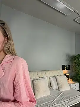 MaryDavies online show from March 23, 2026, 6:46 am