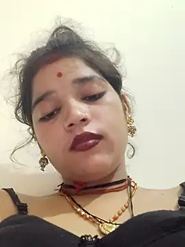 Snapshot of Mahek_love143 chatting on June 18, 2026, 10:37 pm Mahek love143 online show from June 18, 2026, 10:37 pm