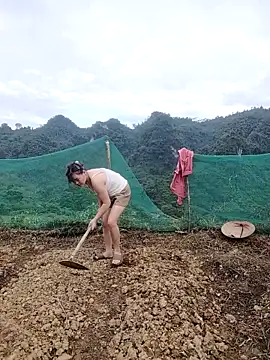 Meomeo-meo online show from October 23, 2025, 12:42 am