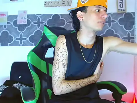 Skinny batman online show from December 1, 2025, 8:53 pm