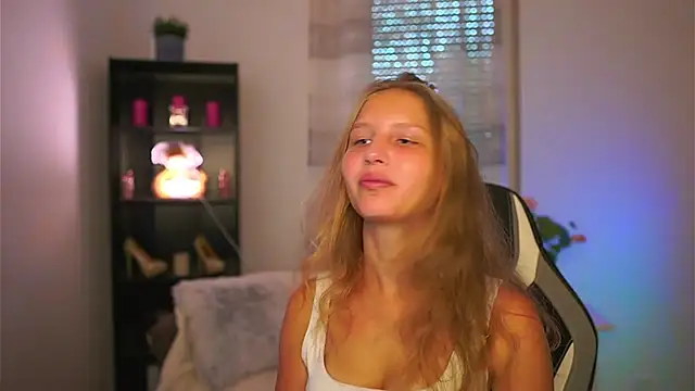 emmie murray online show from October 9, 2025, 1:11 pm