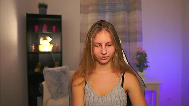 emmie murray online show from December 20, 2025, 2:31 pm