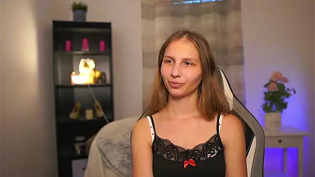 emmie murray online show from May 10, 2026, 1:46 pm