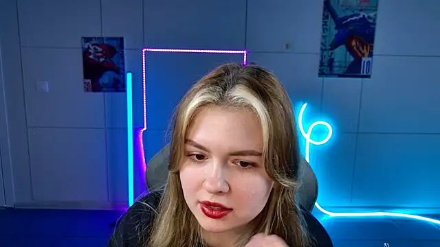 HaleySun online show from October 2, 2025, 1:14 pm