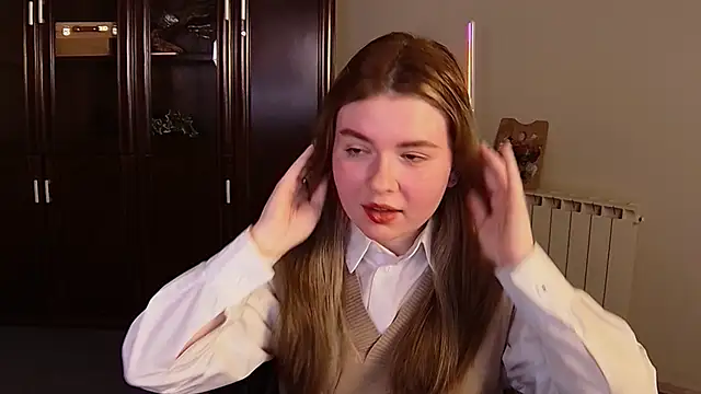 HaleySun online show from October 24, 2025, 9:08 am