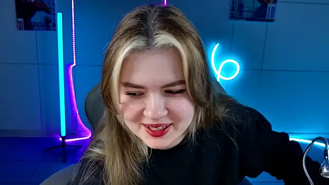 HaleySun online show from October 3, 2025, 1:12 pm