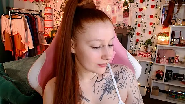 Ayla Hicks online show from January 13, 2026, 8:46 pm