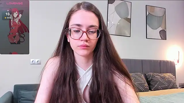 bellacatlovesmeat online show from October 27, 2025, 7:15 pm