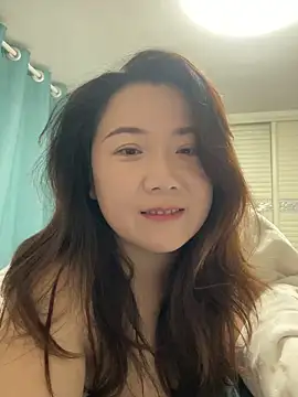 Snapshot of Momo-9988 chatting on December 4, 2025, 3:55 pm Momo-9988 online show from December 4, 2025, 3:55 pm