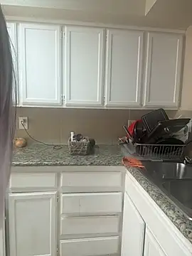 YeahhhitsBreezy online show from March 30, 2026, 12:01 am