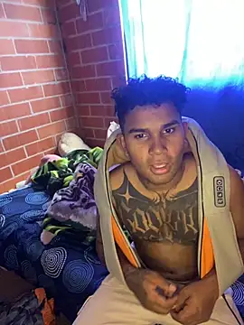 Snapshot of crezy_02 chatting on September 24, 2025, 5:19 pm crezy 02 online show from September 24, 2025, 5:19 pm